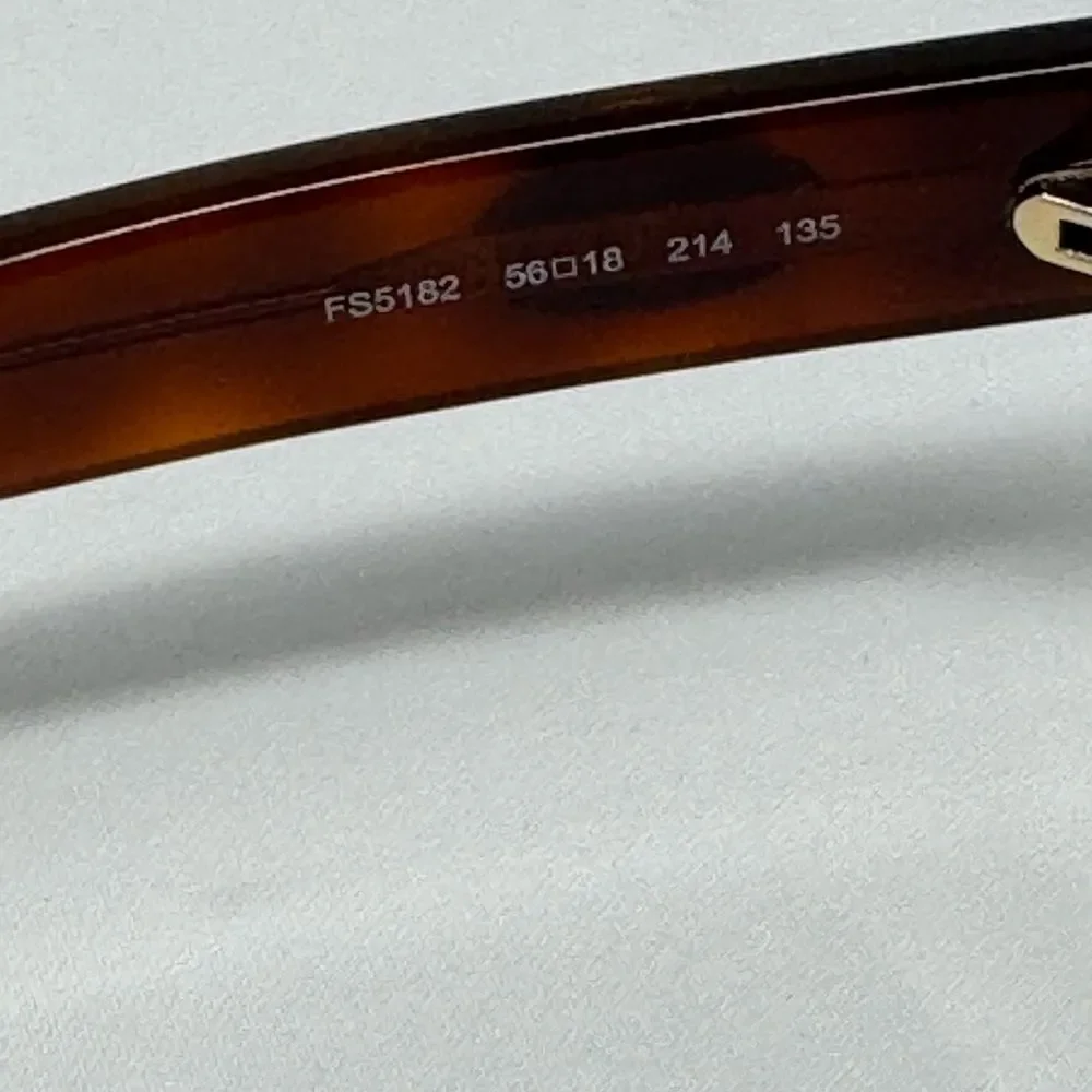 Fendi FS 5182 Sunglasses in light Havana 214